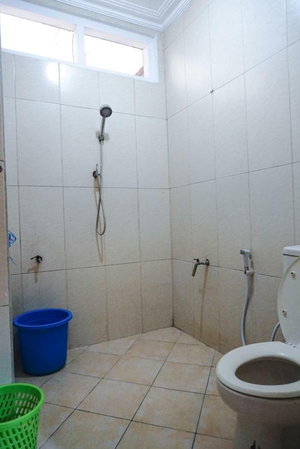 Green Surabaya Homey Екстериор снимка